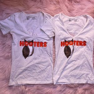 Quarter sleeve Hooters shirts